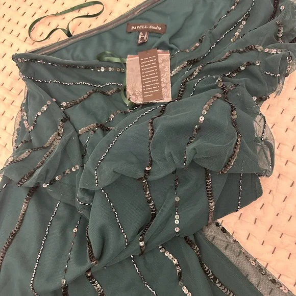 Teal Sequin-Embellished Adrianna Papell dress size 8 - Picture 3 of 4